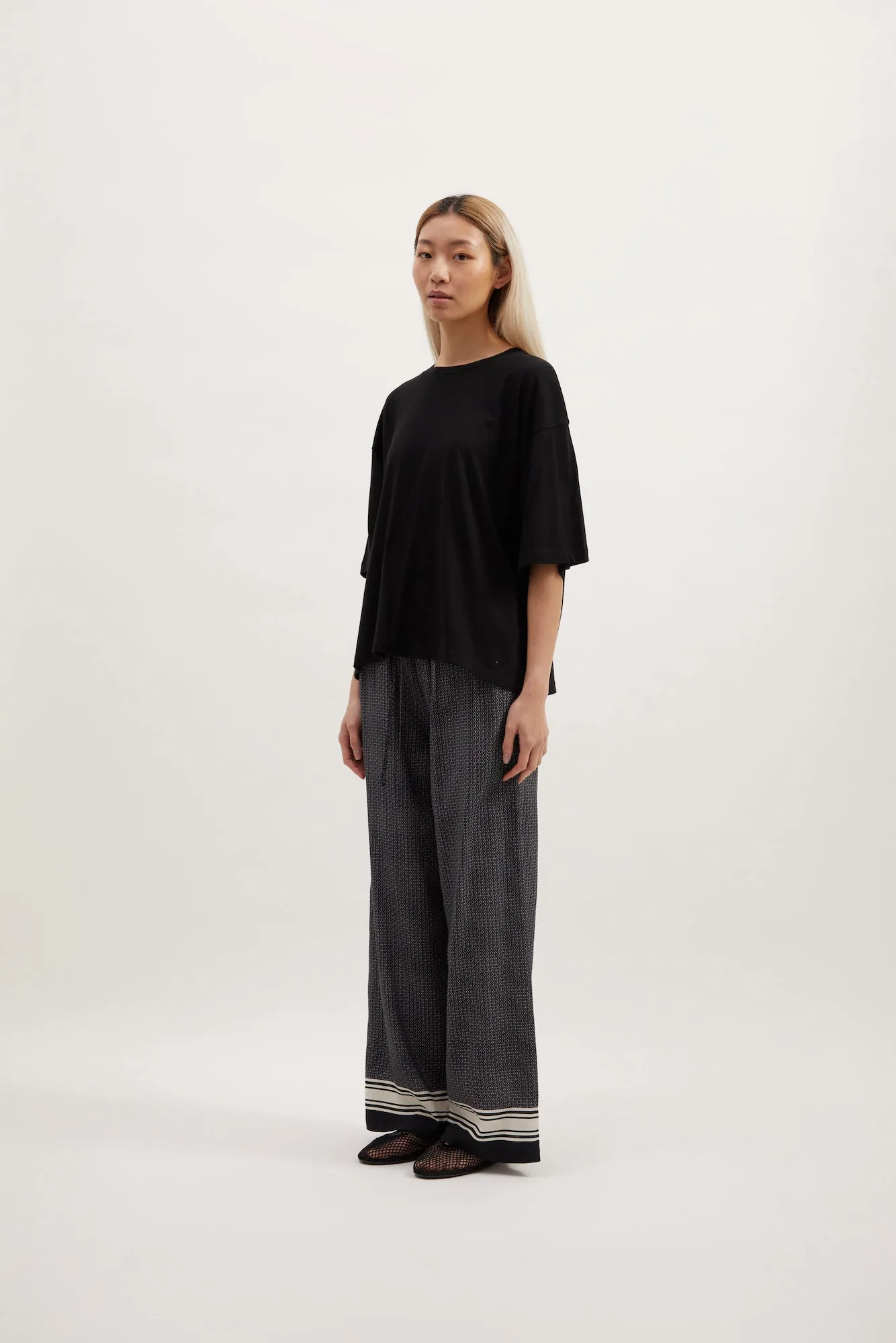 ASHER TEE - BLACK