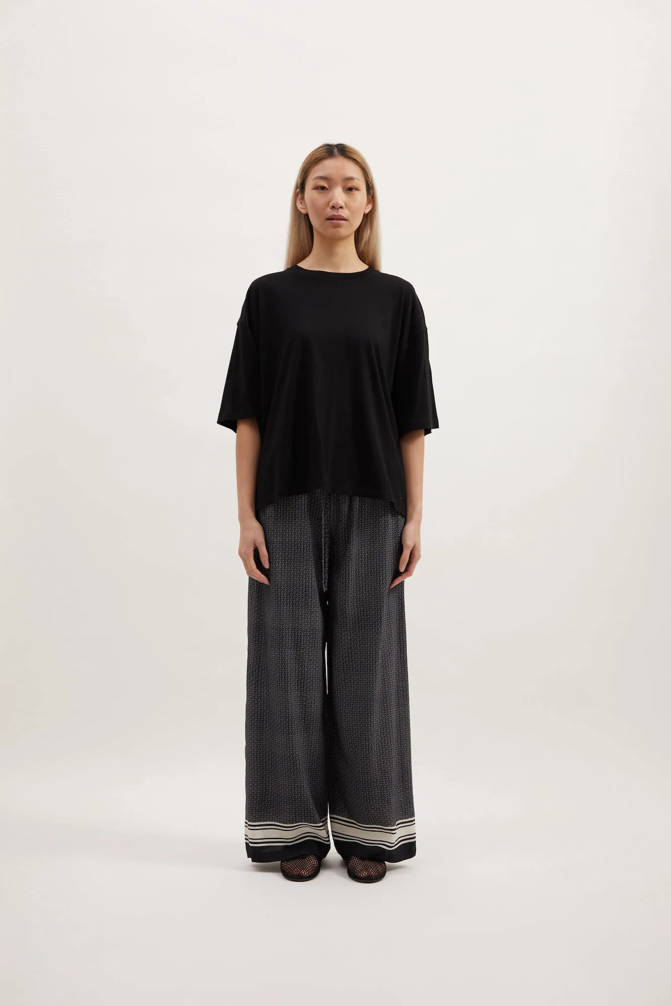 ASHER TEE - BLACK