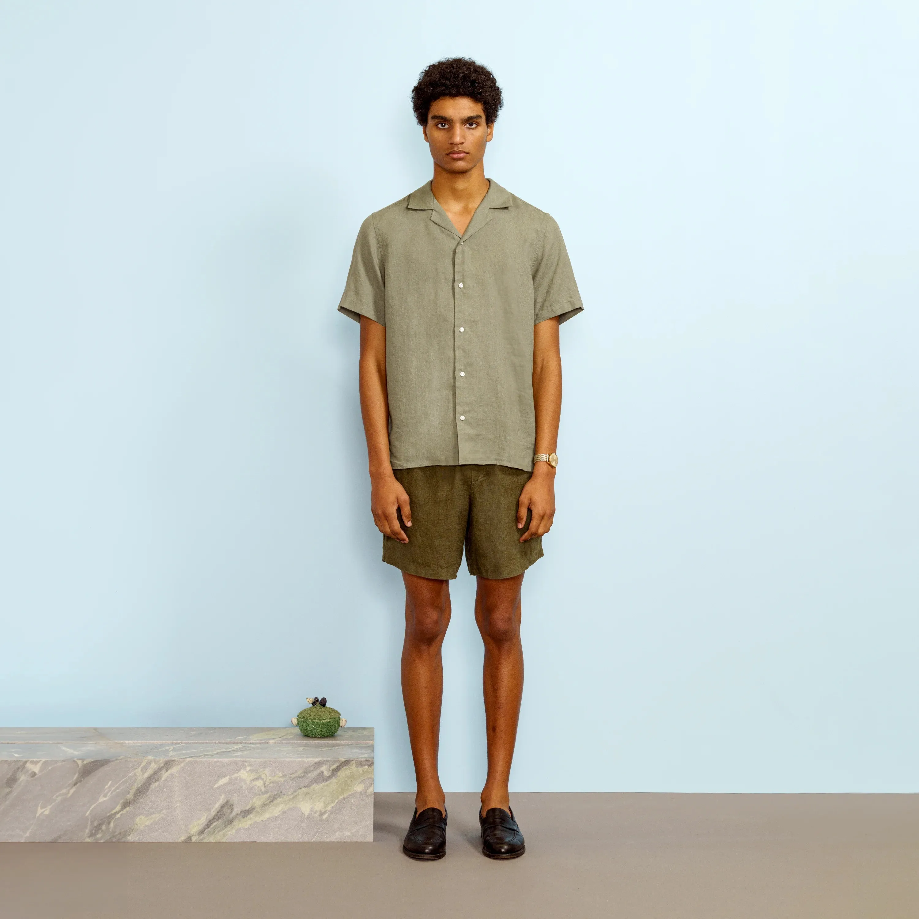 CAMP-COLLAR LINEN