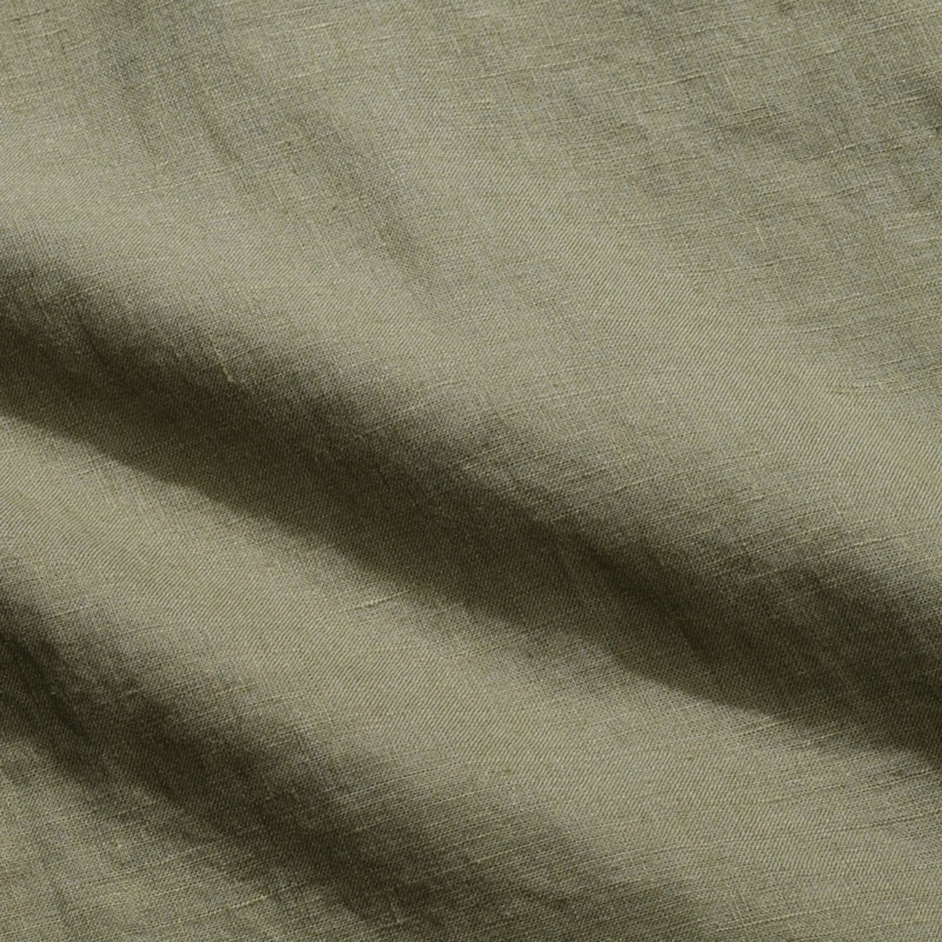 CAMP-COLLAR LINEN