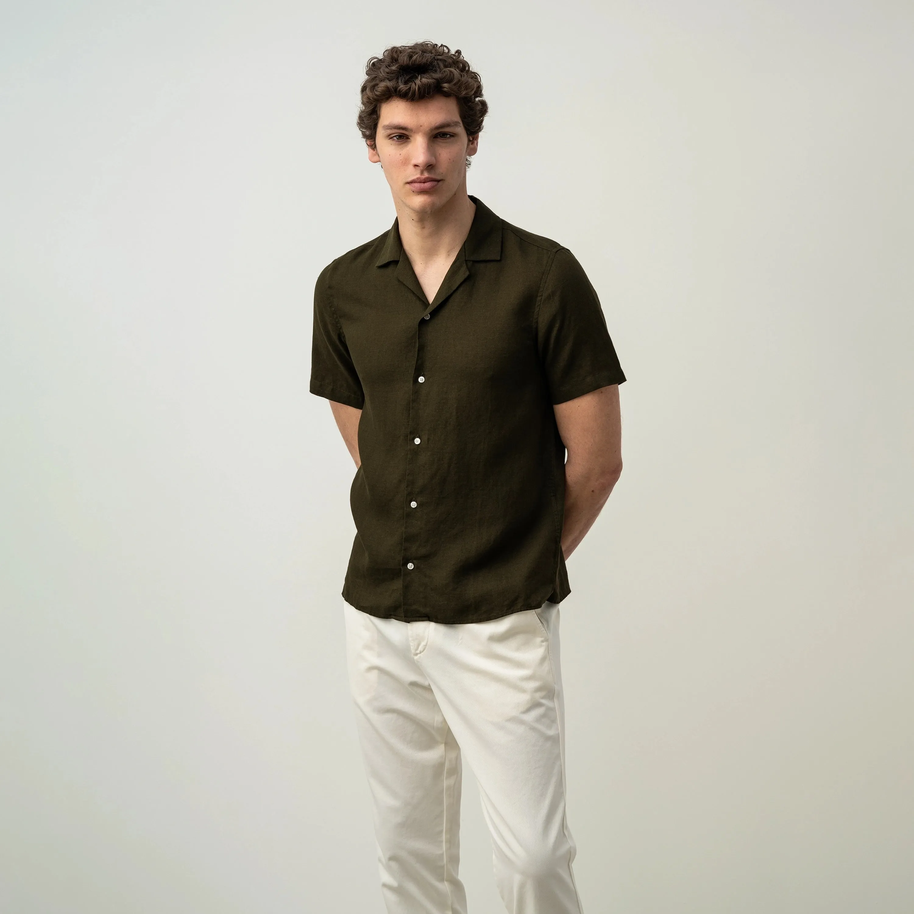 CAMP-COLLAR LINEN