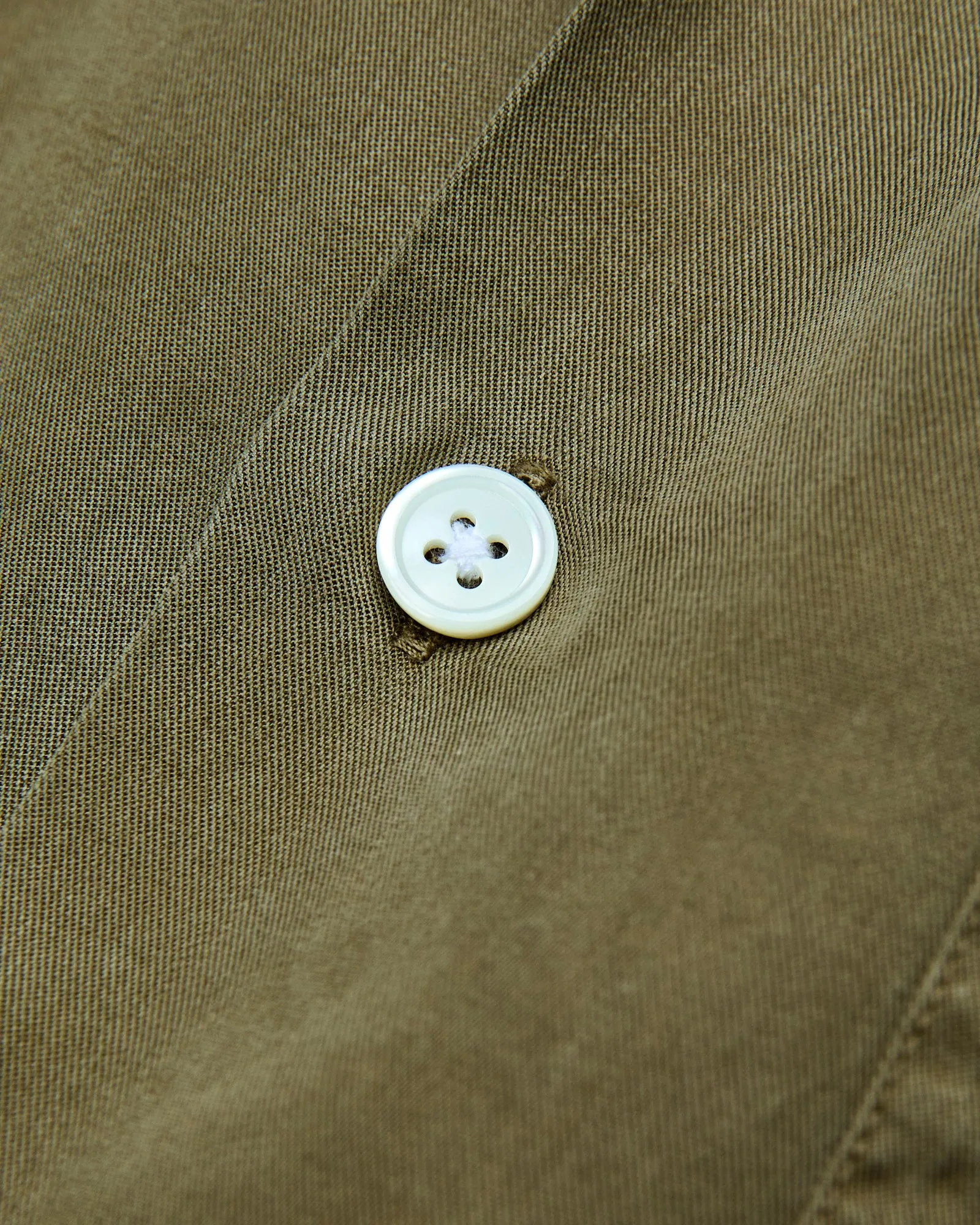 Dogtown Shirt in Olive