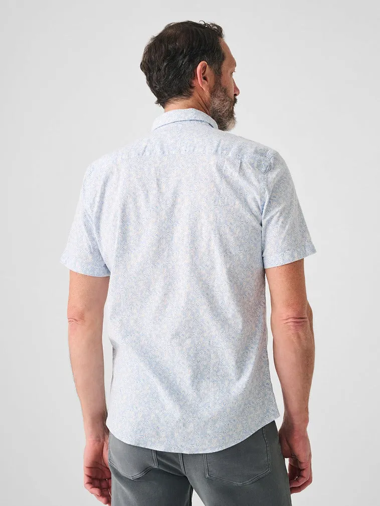 Faherty Short-Sleeve Breeze Shirt in Sky Canopy Print