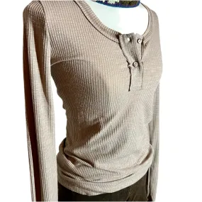 Kaia Ribbed Henley