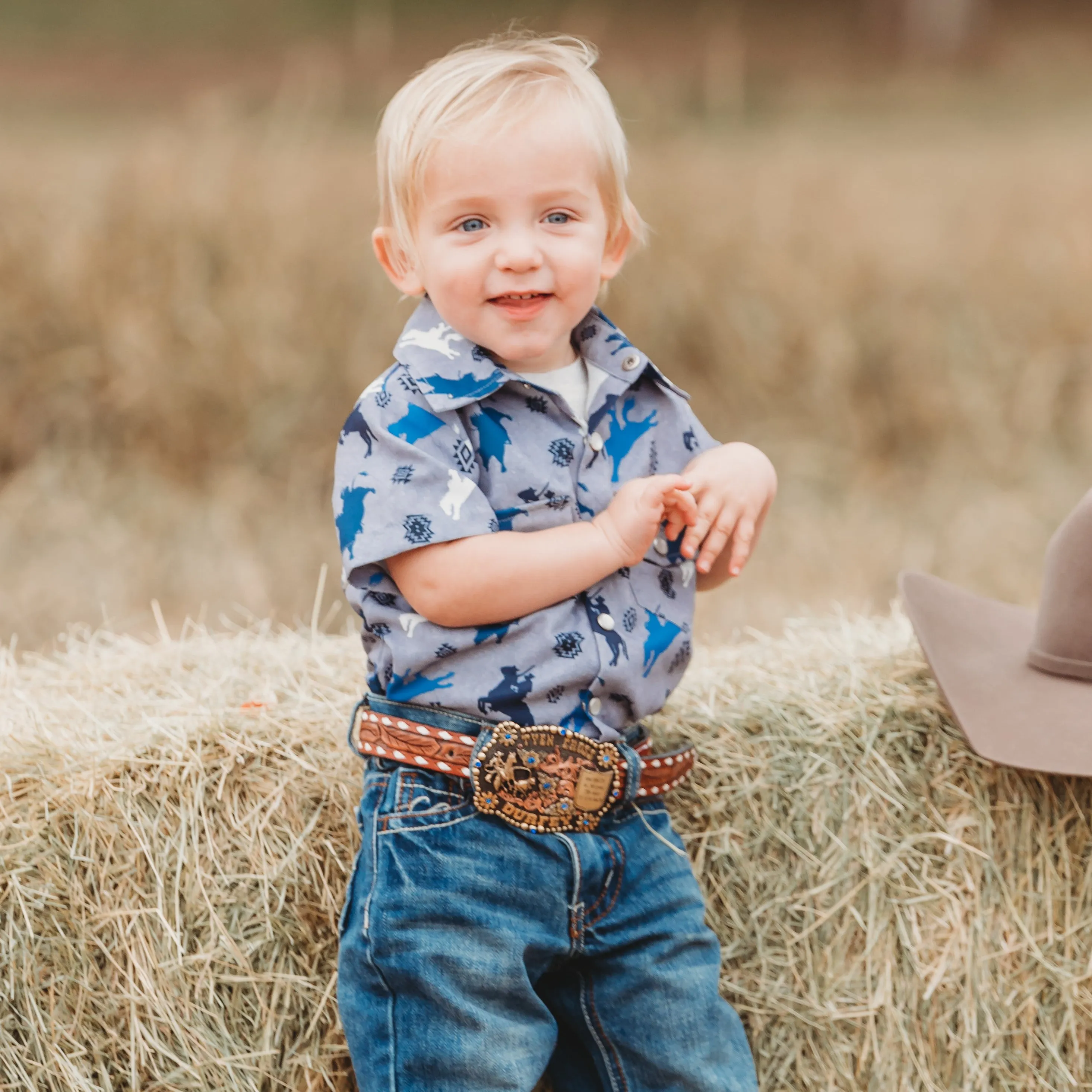 Roughstock Pearl Snap Onesie Baby (0-18M)