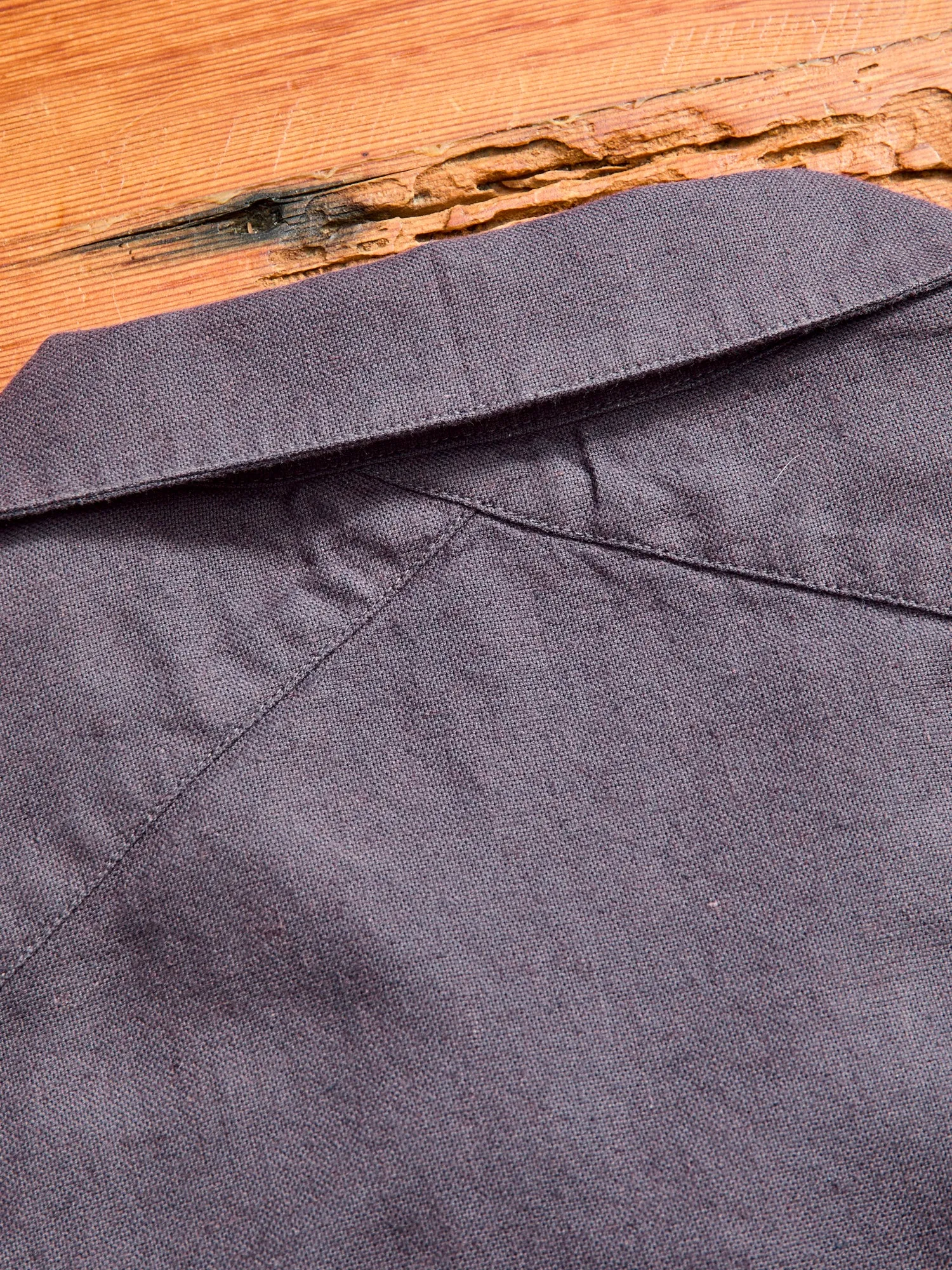 Vacation Shirt in Plum Handstitch