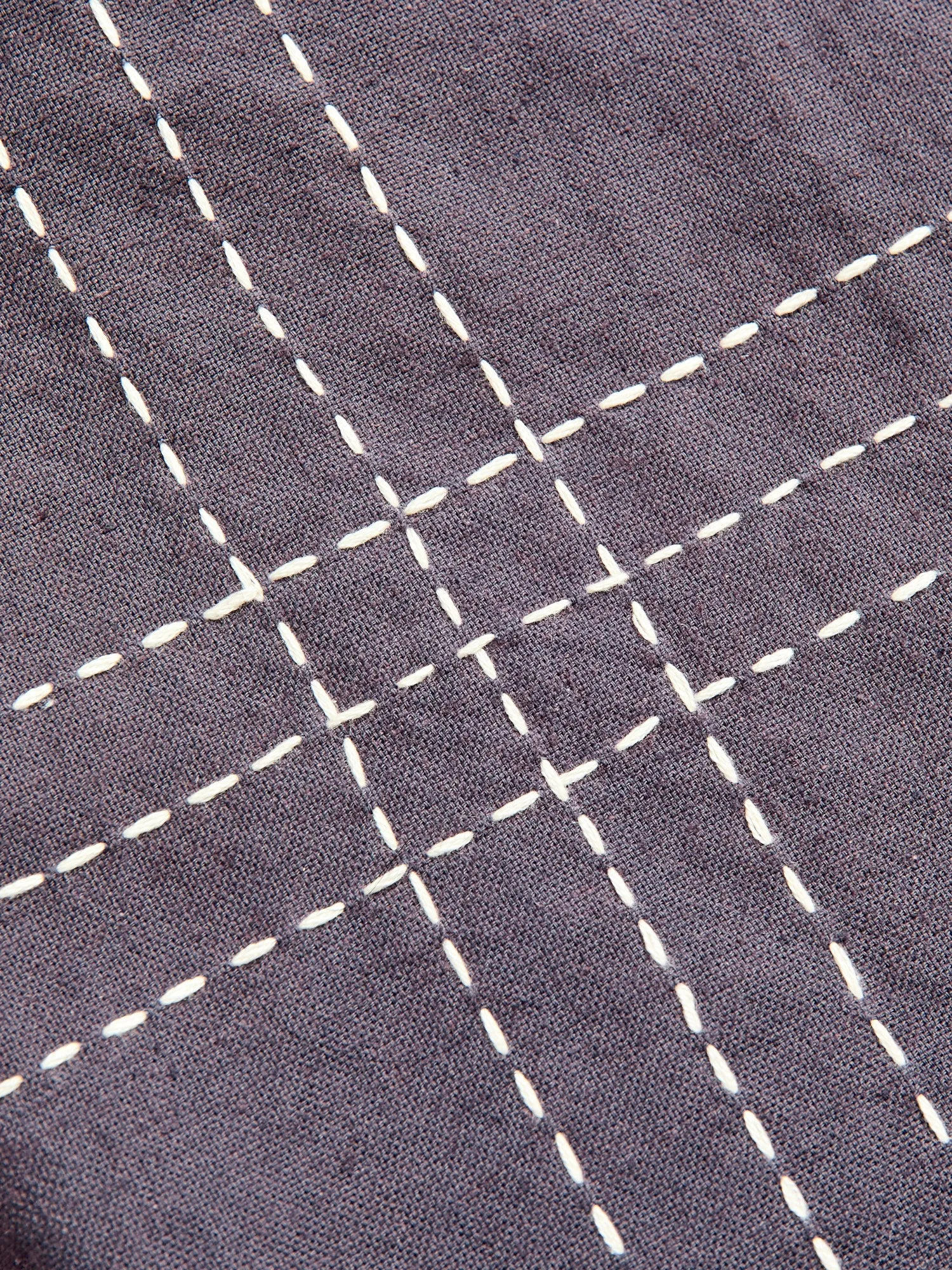 Vacation Shirt in Plum Handstitch